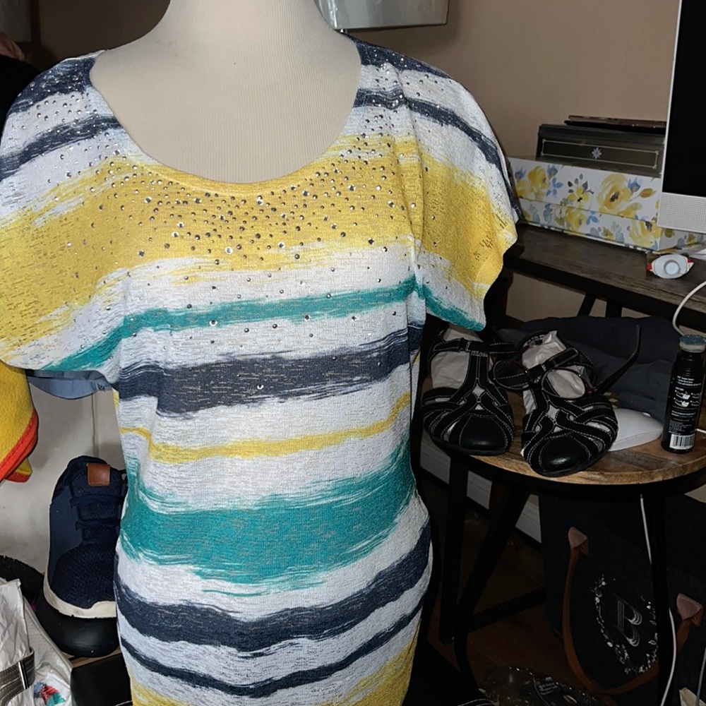 Blouse and ensemble, blue white yellow, and a touch of Grey